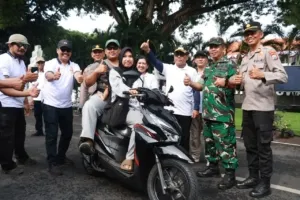 Tahap II Sipundiwangi, Warga Tamanbaru Banyuwangi Menangkan Undian Motor