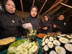 Sego Lemeng dan Kopi Uthek Meriahkan ‘Janda Reni’ Banyuwangi, Yuk Intip Filosofinya!