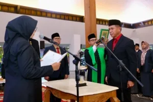 Gantikan Guntur Priambodo, Suyanto Waspo Tondo Wicaksono di Lantik Sebagai Sekda Banyuwangi