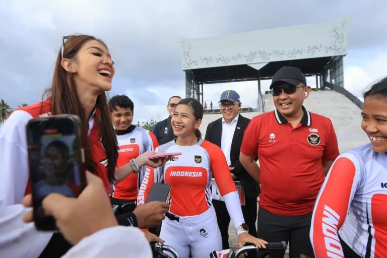 Target Emas Asian Games 2026, Timnas BMX Indonesia Matangkan Persiapan di Banyuwangi